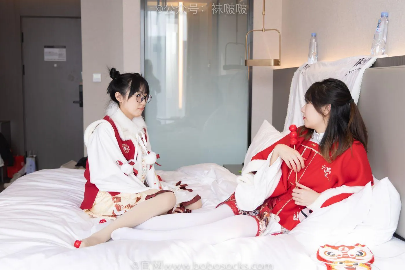 [BoBoSocks袜啵啵]NO.054 小甜豆与稚予-给大家拜年啦 [139P]插图5